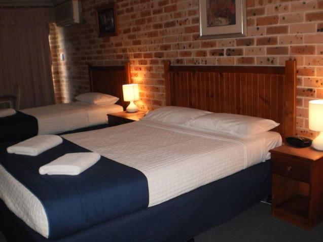 Lake Haven Motor Inn Gorokan Rom bilde