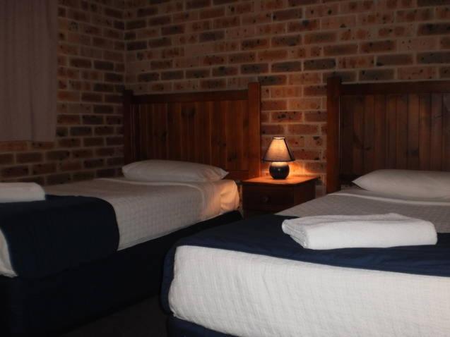 Lake Haven Motor Inn Gorokan Rom bilde